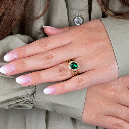 Melano Twisted Droplet CZ Pedra