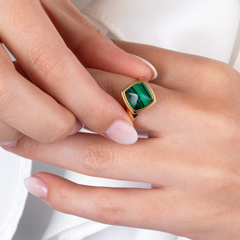 Melano Vivid Boxy Gem Pedra