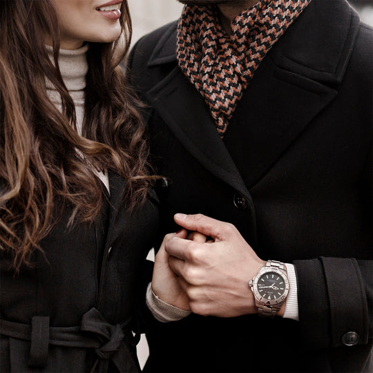 COUPLE DIVER J969/3